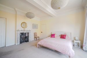 Bedroom- click for photo gallery